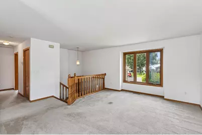 1113 Polk Street S, Shakopee, MN 55379 - Photo 4