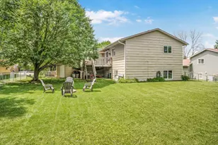 9162 Kirkwood Ln N, Maple Grove, MN 55369 - Photo 24
