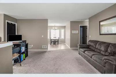 9162 Kirkwood Lane N, Maple Grove, MN 55369 - Photo 10