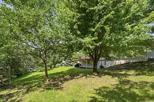 635 Iona Ln, Roseville, MN 55113 - Photo 46