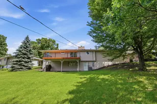 635 Iona Ln, Roseville, MN 55113 - Photo 42