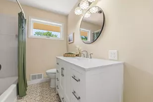 635 Iona Ln, Roseville, MN 55113 - Photo 24