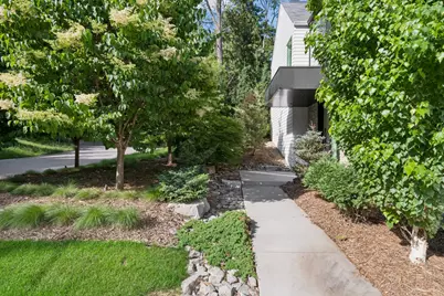 1058 E Circle Drive, Wayzata, MN 55391 - Photo 42