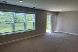 10547 Robinwood Rd, Chaska, MN 55318 - Photo 6