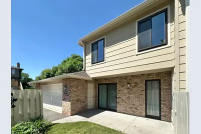 2209 Mayfair Road, Golden Valley, MN 55427 - Photo 2