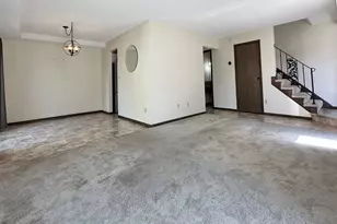 2209 Mayfair Rd, Golden Valley, MN 55427 - Photo 14
