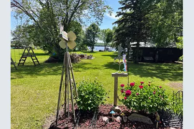 31514 Landing Drive, Dent, MN 56528 - Photo 12