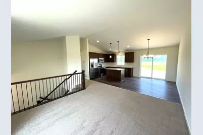 2512 341st Avenue NW, Cambridge, MN 55008 - Photo 4