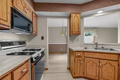 8792 Norway Street NW, Coon Rapids, MN 55433 - Photo 14