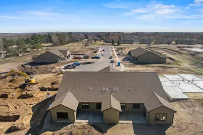 1091 Legend Lane, River Falls, WI 54022 - Photo 2