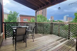326 E 18th St, Minneapolis, MN 55404 - Photo 16