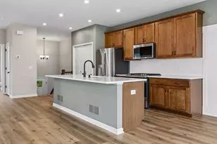 6921 Huckleberry Dr, Minnetrista, MN 55331 - Photo 4