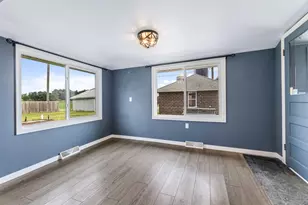 W22882 Little Tamarack Rd, Galesville, WI 54630 - Photo 10