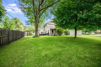 120 Chaucer Court, Mankato, MN 56001 - Photo 8