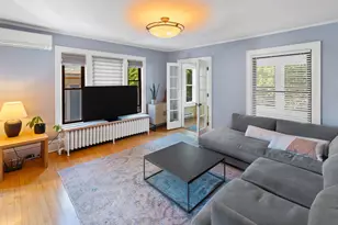 2011 Emerson Ave S, Minneapolis, MN 55405 - Photo 2