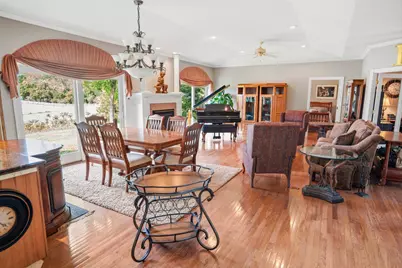 1146 Pleasure Drive W, Litchfield, MN 55355 - Photo 4