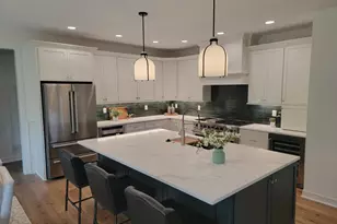 18 Balsam Ln N, Plymouth, MN 55441 - Photo 2