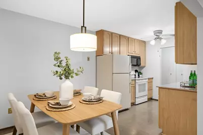 4360 Brookside Court #218, Edina, MN 55436 - Photo 6