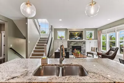 264 Benton Avenue, Wayzata, MN 55391 - Photo 18