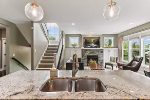 264 Benton Ave, Wayzata, MN 55391 - Photo 18