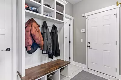 264 Benton Avenue, Wayzata, MN 55391 - Photo 24