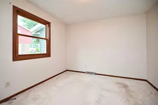 217 13th Ave S, Onalaska, WI 54650 - Photo 12