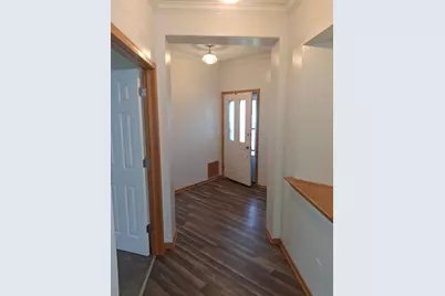 2704 Oak Ridge Trail, Woodbury, MN 55125 - Photo 2