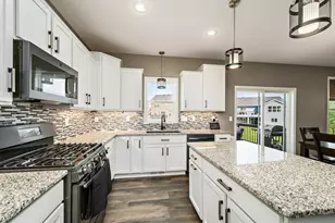 6616 97th Ct S, Cottage Grove, MN 55016 - Photo 6
