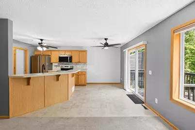 441 Pleasant Lane, Chaska, MN 55318 - Photo 2
