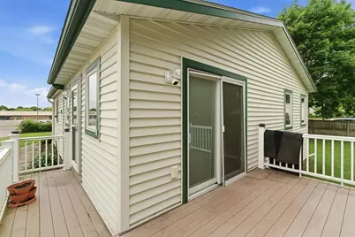 1113 State Street N, Waseca, MN 56093 - Photo 12