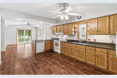 1113 State Street N, Waseca, MN 56093 - Photo 20
