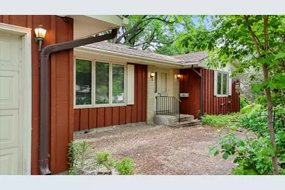 13009 Lakeview Drive, Burnsville, MN 55337 - Photo 40