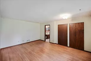 13009 Lakeview Dr, Burnsville, MN 55337 - Photo 18