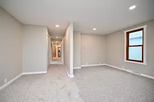 520 Hamilton St, Winona, MN 55987 - Photo 4