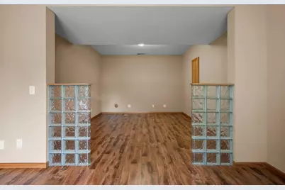 3878 Arlington Drive, Woodbury, MN 55129 - Photo 64