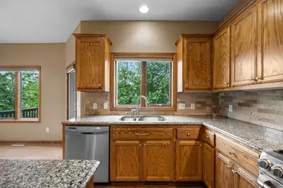 3878 Arlington Drive, Woodbury, MN 55129 - Photo 22