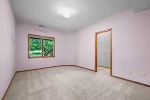 3878 Arlington Dr, Woodbury, MN 55129 - Photo 58