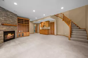 3878 Arlington Dr, Woodbury, MN 55129 - Photo 44