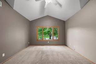 3878 Arlington Dr, Woodbury, MN 55129 - Photo 36