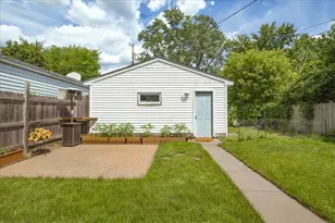 1388 Simpson St, Saint Paul, MN 55108 - Photo 32