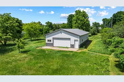207 S Lake Street, Belview, MN 56214 - Photo 6