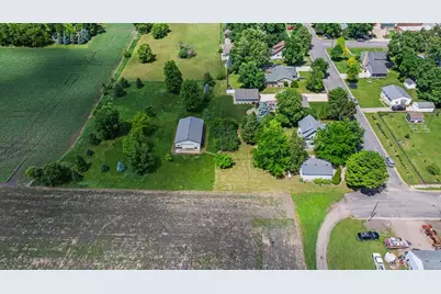 207 S Lake Street, Belview, MN 56214 - Photo 18