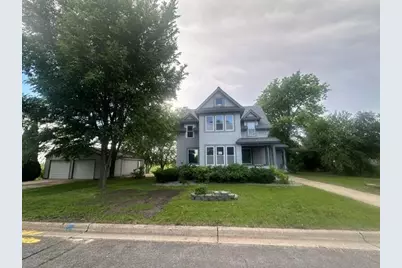 207 S Lake Street, Belview, MN 56214 - Photo 1