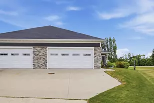 6148 14th St S, Fargo, ND 58104 - Photo 38
