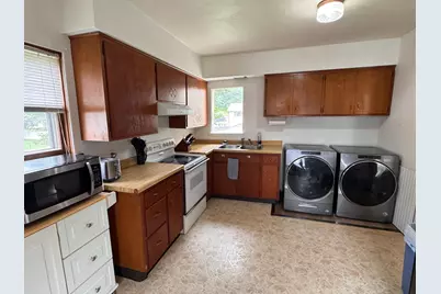 1543 Wabasha Avenue, Saint Charles, MN 55972 - Photo 8