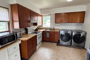 1543 Wabasha Ave, Saint Charles, MN 55972 - Photo 8