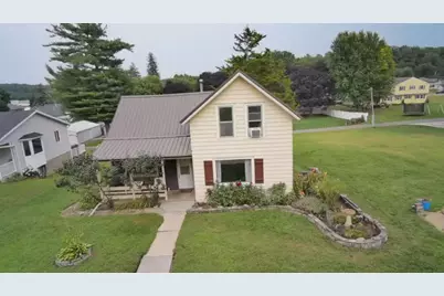 1543 Wabasha Avenue, Saint Charles, MN 55972 - Photo 2
