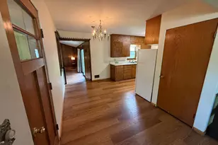220 S 4th St, Bird Island, MN 55310 - Photo 12