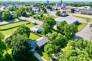 220 S 4th St, Bird Island, MN 55310 - Photo 16