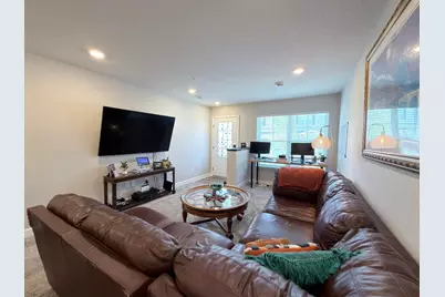 10518 Weston Way N, Maple Grove, MN 55369 - Photo 4